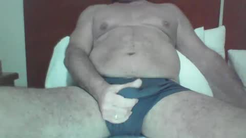 Snapshot of phil279 chatting on 12/29/24, 09:06 Phil online show from 12/29/24, 09:06