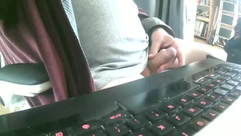 Gabu online show from 10/27/25, 10:41