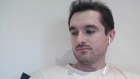 Snapshot of philborison chatting on 10/19/25, 01:01 PhilipBorison online show from 10/19/25, 01:01