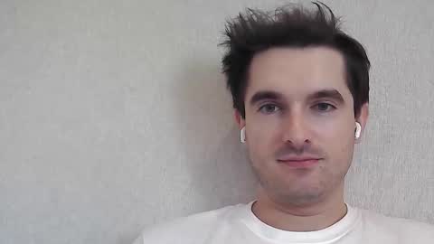 Snapshot of philborison chatting on 11/13/25, 12:04 PhilipBorison online show from 11/13/25, 12:04