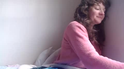 Snapshot of philosophies123 chatting on 02/02/25, 03:28 sophie online show from 02/02/25, 03:28