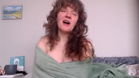Snapshot of philosophies123 chatting on 02/21/25, 03:21 sophie online show from 02/21/25, 03:21