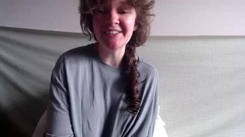 Snapshot of philosophies123 chatting on 03/07/25, 03:18 sophie online show from 03/07/25, 03:18
