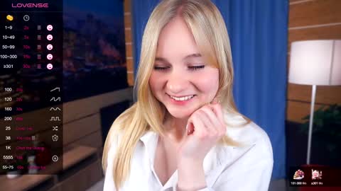 Snapshot of phyllisearney chatting on 01/10/25, 07:04 Hann G. Jones online show from 01/10/25, 07:04