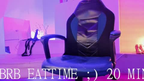    Special Couple Show - WELCOME TO XMAS   5 and 6 December  - 2 at 8 pm COL hour online show from 01/28/25, 10:01