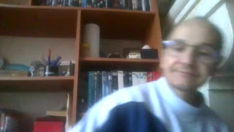 Snapshot of pichoun71 chatting on 02/02/25, 07:41 pichoun71 online show from 02/02/25, 07:41