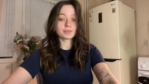 Trisha     online show from 11/12/25, 05:24