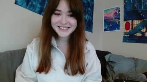 Snapshot of pillogoddess chatting on 01/14/25, 07:43 PilloGoddess online show from 01/14/25, 07:43