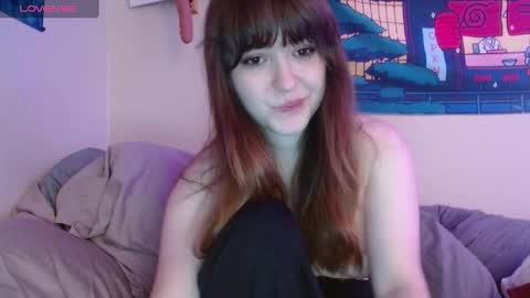 Snapshot of pillogoddess chatting on 03/09/25, 09:02 PilloGoddess online show from 03/09/25, 09:02