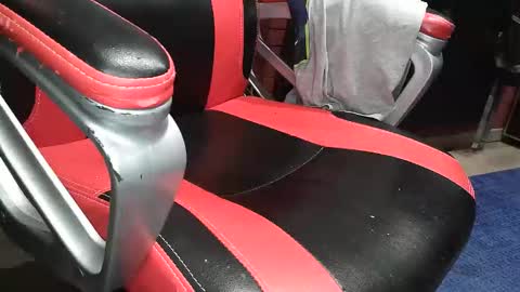 Pils online show from 09/10/25, 09:04