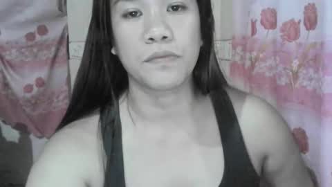 Snapshot of pinay_morena123 chatting on 11/13/25, 06:18 Perena online show from 11/13/25, 06:18
