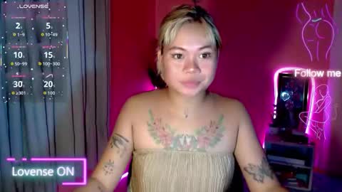 Snapshot of pinay_sweetlenatashaxx chatting on 10/02/25, 11:06 call me natasha online show from 10/02/25, 11:06