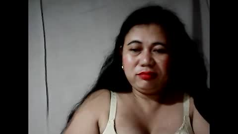 Snapshot of pinaymama12345 chatting on 01/03/25, 11:12 pinaymama12345 online show from 01/03/25, 11:12