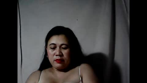 Snapshot of pinaymama12345 chatting on 01/06/25, 01:08 pinaymama12345 online show from 01/06/25, 01:08