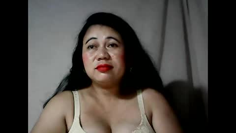Snapshot of pinaymama12345 chatting on 02/03/25, 10:54 pinaymama12345 online show from 02/03/25, 10:54