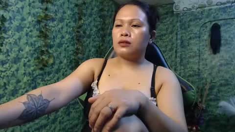 Snapshot of pinaymistress1983 chatting on 03/07/25, 03:29 PnayMistress1983 online show from 03/07/25, 03:29