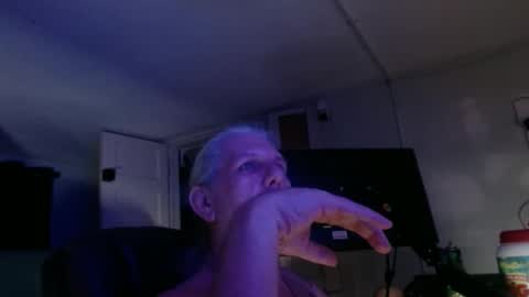 Snapshot of pincoffin chatting on 02/26/25, 11:37 Pincoffin online show from 02/26/25, 11:37