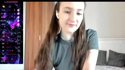 Snapshot of pingviluly chatting on 11/02/25, 04:15 pingviluly online show from 11/02/25, 04:15