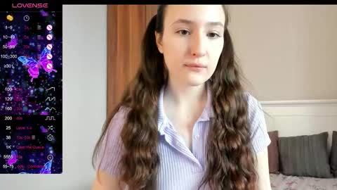 Snapshot of pingviluly chatting on 11/23/25, 07:08 pingviluly online show from 11/23/25, 07:08