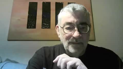 Snapshot of pinholder chatting on 12/03/24, 05:20 Michael online show from 12/03/24, 05:20