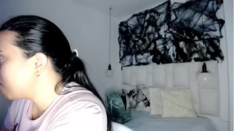 tiffany online show from 10/12/25, 07:35