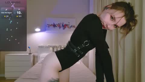 Eva online show from 03/03/25, 06:01