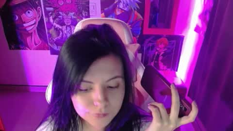 Snapshot of pink_yuii chatting on 03/06/25, 12:54 pink_yuii online show from 03/06/25, 12:54