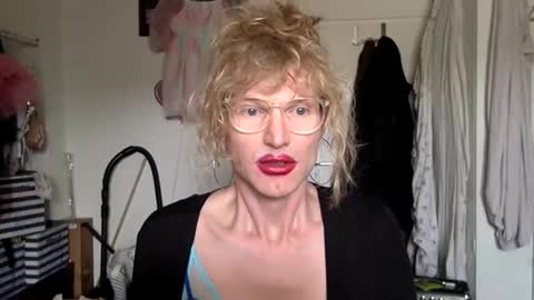 pinkfag online show from 02/21/25, 10:39