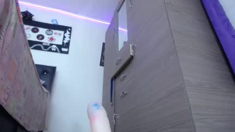 VIOLETA LOPEZ online show from 10/23/25, 03:22