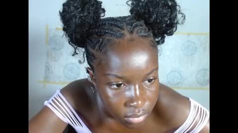 Snapshot of pinkykiki_247 chatting on 10/23/25, 06:23 pinkykiki_247 online show from 10/23/25, 06:23