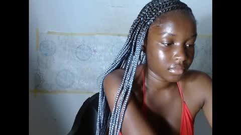 Snapshot of pinkykiki_247 chatting on 11/05/25, 09:04 pinkykiki_247 online show from 11/05/25, 09:04