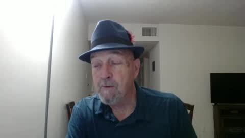 Snapshot of pipewizard chatting on 02/16/25, 12:30 pipewizard online show from 02/16/25, 12:30