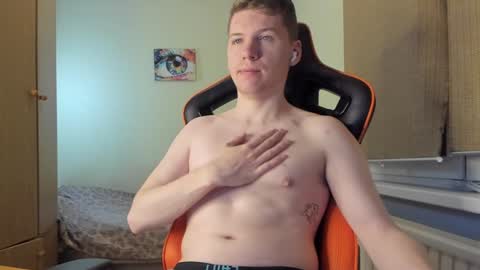 Snapshot of pirremeow chatting on 01/05/25, 05:09 Pierre online show from 01/05/25, 05:09