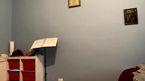 pisellone11078 online show from 10/30/25, 09:55