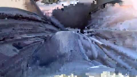 Snapshot of pistolpete9891 chatting on 10/17/25, 10:23 pistolpete9891 online show from 10/17/25, 10:23