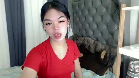Snapshot of pitchy_pitch chatting on 02/13/25, 06:48 The Girl Named Eyve online show from 02/13/25, 06:48