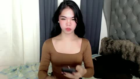 Snapshot of pitchy_pitch chatting on 02/16/25, 03:38 The Girl Named Eyve online show from 02/16/25, 03:38