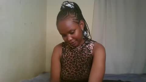 Snapshot of pixie_roman chatting on 01/17/25, 03:32 Majesty online show from 01/17/25, 03:32