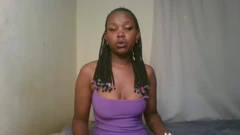 Snapshot of pixie_roman chatting on 01/20/25, 09:03 Majesty online show from 01/20/25, 09:03