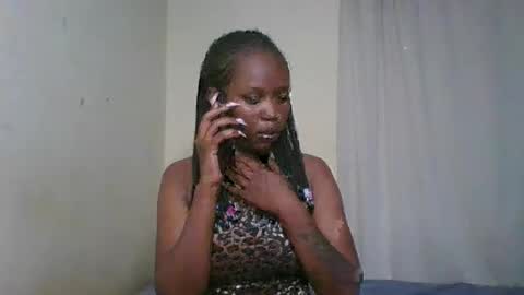 Snapshot of pixie_roman chatting on 01/30/25, 11:22 Majesty online show from 01/30/25, 11:22