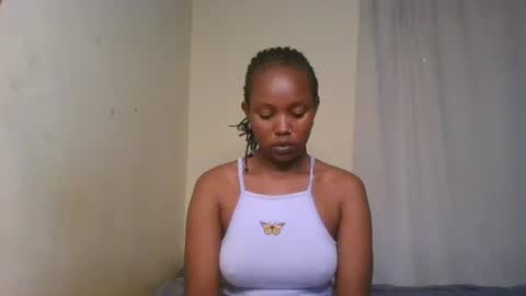 Snapshot of pixie_roman chatting on 01/31/25, 09:37 Majesty online show from 01/31/25, 09:37