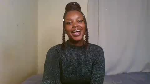 Snapshot of pixie_roman chatting on 02/26/25, 09:10 Majesty online show from 02/26/25, 09:10