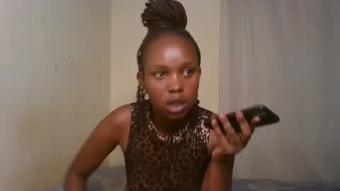 Snapshot of pixie_roman chatting on 03/07/25, 03:28 Majesty online show from 03/07/25, 03:28