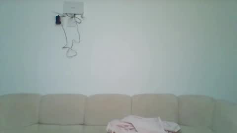 Snapshot of pixie_roman chatting on 11/07/25, 03:06 Majesty online show from 11/07/25, 03:06