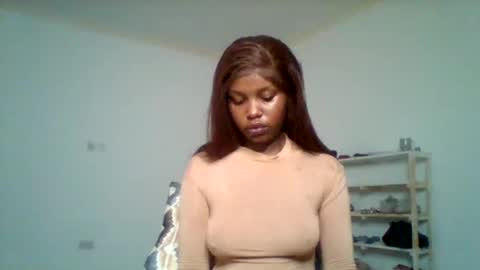 Snapshot of pixie_roman chatting on 11/12/25, 02:34 Majesty online show from 11/12/25, 02:34