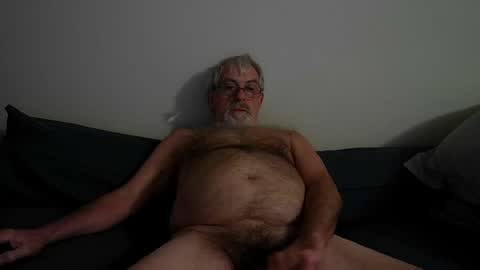 pjdaddjo775 online show from 10/02/25, 12:39
