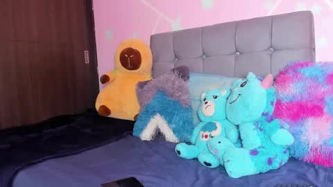Snapshot of playboy_bunnyy chatting on 09/16/25, 04:41 playboy_bunnyy online show from 09/16/25, 04:41