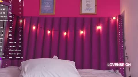 Scarlett  online show from 03/07/25, 07:38