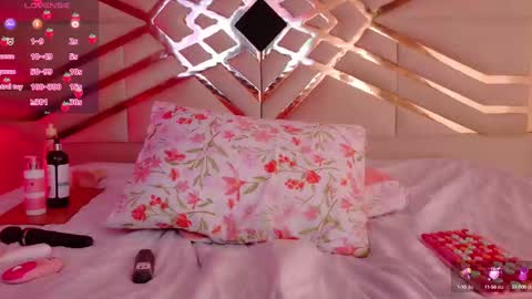 Scarlett  online show from 09/18/25, 09:28