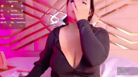 Scarlett  online show from 10/12/25, 12:26